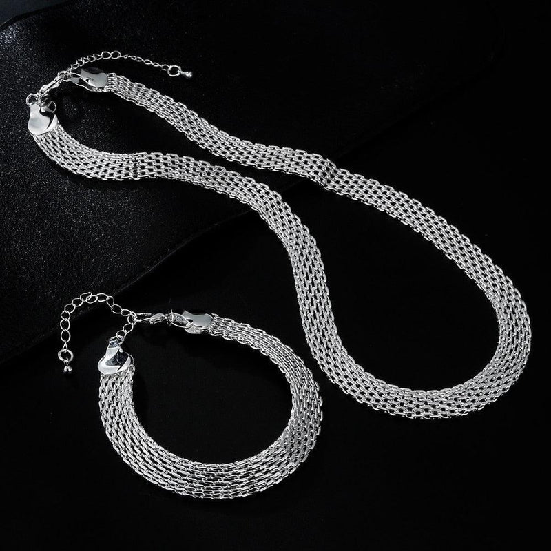 Colar Feminino De Prata 925 + Bracelete 925 Colar feminino de prata 925 + bracelete 925 de brinde BlackOn-line 
